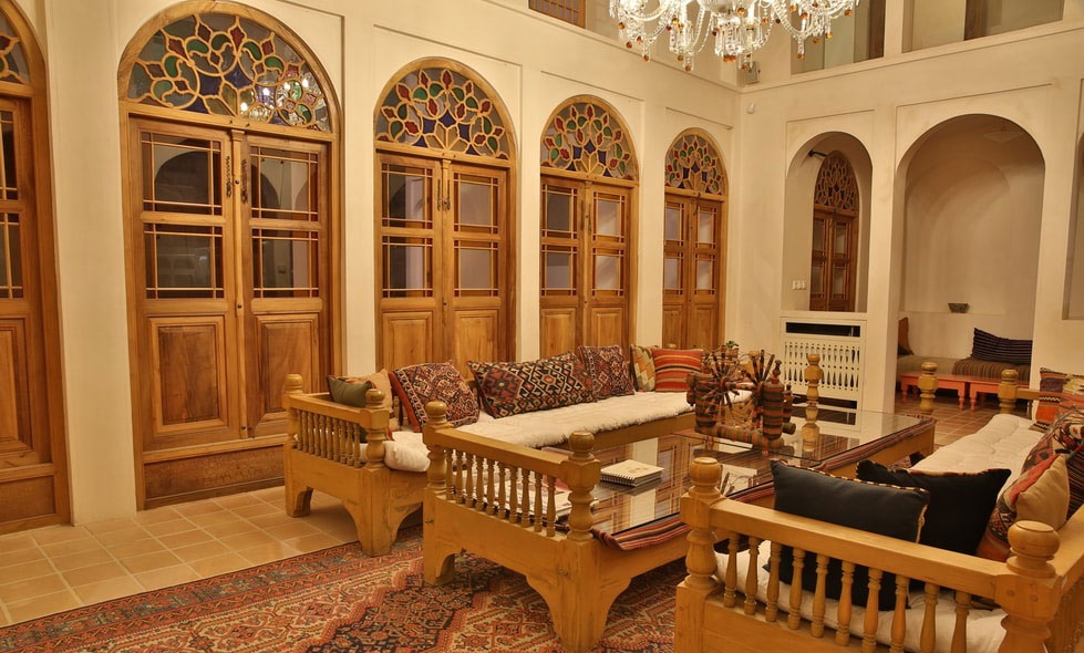 iran interior11 min طراحی داخلی ایرانی (سنتی) + المان های مربوطه